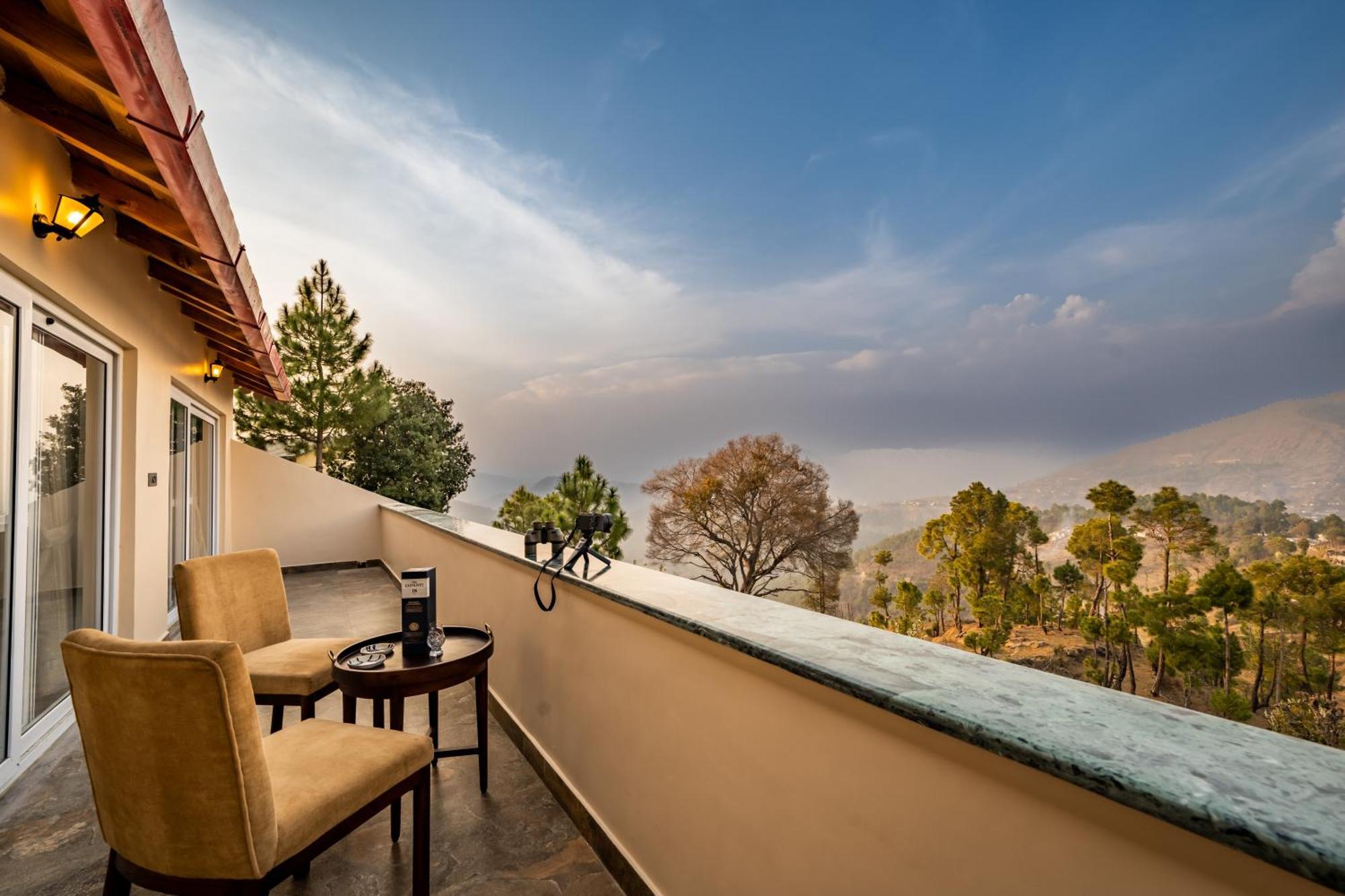 Little Frida- The Dak Bungalows Mukteshwar Exterior photo